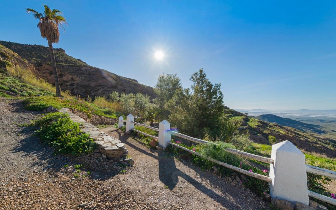Cortijo El Albaricoque De La Sierra - Finca De 75 Hectareas ! Nijar Luaran gambar